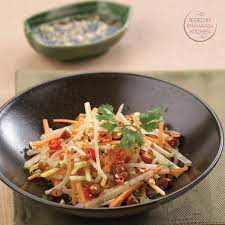 Green Papaya Salad Ala Thailand Dengan Saus Dari Kecap Ikan Air Jeruk Lemon Gulanpasair Dan Bawang Putih Segaaarrr Bahan 4 Sdm Kacang