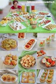 Video tutorial su come fare i tramezzini mignon da rinfresco, e i gusti maggiormente usati, poi ognuno farà i gusti che vuole l'importante è sapere il. Come Preparare Un Buffet Salato Completo Fatto In Casa In Modo Facile Stuzzichini Tramezzini Salatini Pizzette E Panini Pe Ricette Ricette Per Buffet Cibo