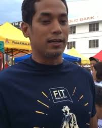 #Skuadberikanmasa terserempak dengan YB @khairykj di Bazaar Bangsar. Ini  erti #BerikanMasa dari YB @khairykj apa pula pengertian bagi korang?