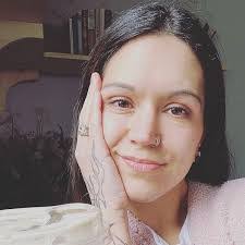 Taylor Starnes's Instagram, Twitter & Facebook