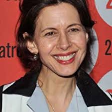 Susan Bunch (played by Jessica Hecht) outfits