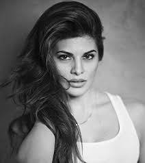 Black And White Photos Of Indian Celebrities Jacqueline Fernandez Is A Sri Lankan Born Indian Actress Former Model And The Winner Of The Miss Universe With Images Jacqueline Fernandez Without Makeup Makeup Pictures
