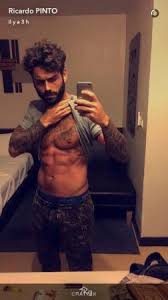 Il est en binôme avec fidji, son ancienne petite amie. Moundir Et Les Apprentis Aventuriers Ricardo Meconnaissable Apres Le Tournage Mce Tv