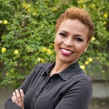 Paulette Cunningham (@PhenomComm)