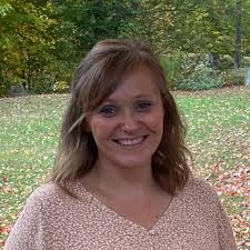 St Hildas Swim Club Head Coach, Deb Jones, is rocking it with the  Australian Dolphins Swim Team in Budapest for the 2022 World Championships!  Deb kindly took some time out of her