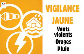 Depuis ce dimanche, des orages parcourent une bonne partie du pays, accompagnés parfois de grêle et de fortes rafales de vent. Le Morbihan En Vigilance Jaune Vents Violents Orages Et Pluie Cette Nuit Du 6 Au 7 Juin 2019 Espace Presse Espace Presse Actualites Accueil Les Services De L Etat Dans Le Morbihan