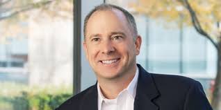 Latham Watkins Represents Portland General Electric Company Public Offering  Shares Common Stock