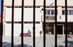 Έκτακτη επικαιρότητα, τελευταία νέα, πολιτική, οικονομία, ελλάδα, κόσμος, τεχνολογία. Skepseis Na Kleisoyn Nwritera Ta Dhmotika Sxoleia Poliths