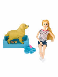 Barbie Ve Doguran Kopek