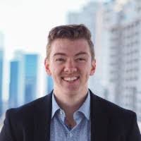 Justin Gravitt's Instagram, Twitter & Facebook