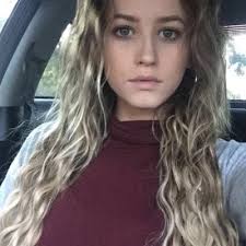 Sally Crouch (@Sallyyy_B_7)