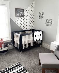 Durch eine überlegte zimmergestaltung erhalten räume ihren eigenen charakter, der bestenfalls auch noch auf die jeweiligen bedürfnisse zugeschnitten ist. Baby Room Decor Ideen Fur Kleine Raume Frauenhauser Kinderzimmerideen Kinderzimmer Design Kinder Zimmer Ideen