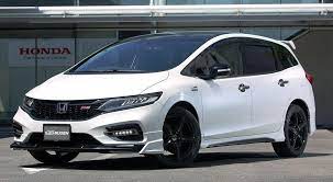 ただでさえスポーティな新型ホンダ・ジェイドをさらに攻撃的にする「無限」エアロが熱い | 自動車情報・ニュース WEB CARTOP