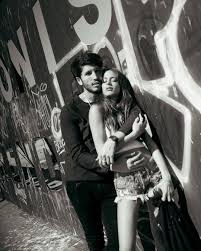 La Imagen Puede Contener 2 Personas Relationship Pictures Sebastian Yatra Cute Couples Photos