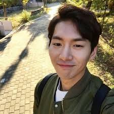 Night flight is my favorite korean movie. Lee Jaejoon Ijaejoon Twitter