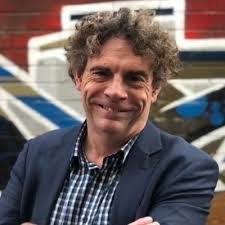 Chris Kamen's Instagram, Twitter & Facebook