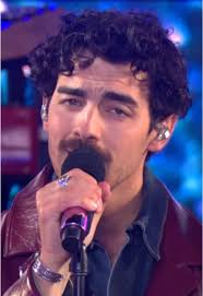 Jonas Brothers covered Dreams by The Cranberries in Dick Clark's New Year's  Rockin' Eve with Ryan Seacrest 2025. @joejonas @Nick Jonas @Kevin Jonas  @Jonas Brothers @Cup of Joe