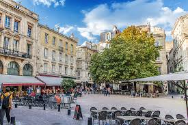 Einreisebestimmungen, fotos, wetterbericht bordeaux, hotels und flüge. Bordeaux In Frankreich Sehenswurdigkeiten Tipps Fur Die Weinstadt