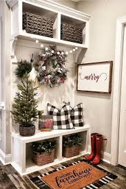 Capitalize on a white setting by decking the tree with cottony faux snow. Pin On Christmas Decor And Ideas