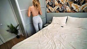 Step Sister Shares A Hotel Room Bed With Step Brother And Experiences  Intense Orgasm - XXXBP