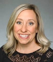 Amy Hahn's Instagram, Twitter & Facebook