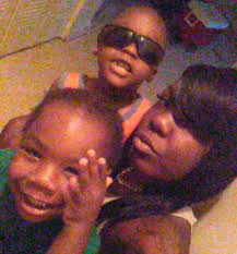 Mum's tearful apology to sons, aged 5 and 6, after finding them dead at  bottom of pool