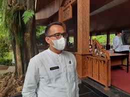 Nah, buat kamu yang penasaran ingin mencobanya, kamu bisa simak pembahasan selengkapnya mengenai cara melacak no hp dengan mudah dan cepat terbaru 2021 di bawah ini. No Hp Janda Purwakarta Cari Jodoh Wanita Di Kabupaten Karawang Jawa Barat Indonesia Satukancinta Khusus Pria Wanita Yang Membutuhkan Kenikmatan Dunia