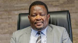 Will P30 ECU work with Cobra R7 chip and what is the small green board?