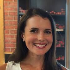 Kerry Stroud's Instagram, Twitter & Facebook