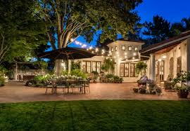 52 Spectacular Outdoor String Lights To Illuminate Your Patio