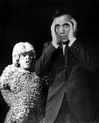 Gremlin And Shatner Twilight Zone Twilight Zone Episodes Twilight
