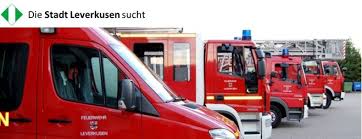 Es gibt bislang einen toten, vier vermisste und 31 verletzte. Notfallsanitaterin Bzw Notfallsanitater Oder Rettungsassistentin Bzw Rettungsassistent M W D