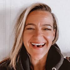 Does anyone know a farrier that will go to Winfield for three horses?