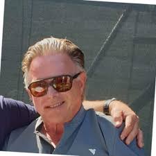 Dags att presentera vår nya klädpartner även som medlem. Vi är riktigt  glada över att Richard Engstrand valt att gå med i nätverket. Dels är han  en otroligt sympatisk människa, dels har