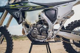 Amymidget01 naked revealing tight pussy