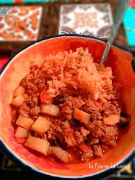 Mom S Picadillo Con Papa Ground Beef In Fresh Tomato Sauce With Potatoes La Pina En La Cocina Recipe Ground Beef Recipes Mexican Mexican Food Recipes Authentic Mexican Food Recipes