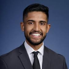 Ron Abraham's Instagram, Twitter & Facebook