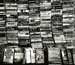 Andheri Station Is One Of The Busiest Stations In The Mumbai Rail Network And Even Though A Number Of Commuters Pass Through T With Images Types Of Books This Book Voyage