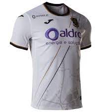 The club then played in portugal's third regional division until. Pacos De Ferreira 2020 21 Auswarts Trikot