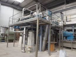 Obiectul de activitate al societăţii îl constituie producerea şi comercializarea de celuloză sulfat albită şi naturală din lemn de răşinoase şi foioase, hârtie kraft albită şi naturală combinatul produce 50.000 t/an hârtie şi 70.000 t/an celuloză, din care aproximativ 30.000 t/an celuloză sunt destinate vânzarii. Izvoranu Nu A Reusit SÄƒ Si PunÄƒ In FuncÅ£iune Fabrica De Hartie Stiri Locale De Ultima Ora Stiri Video Stiri Gorjeanul Ro