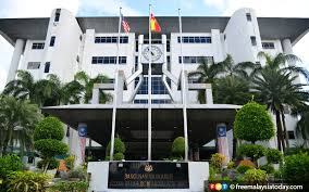 .video, shah alam dargah hazrat, wet world shah alam, politeknik shah alam, uitm shah alam, waktu solat shah alam, i city shah alam malaysia, adtec related posts to shah alam dargah sharif. Lelaki Pakistan Cedera Motosikal Langgar Lubang Dapat Pampasan Rm50 000 Isu Semasa Semasa Forum Cari Infonet