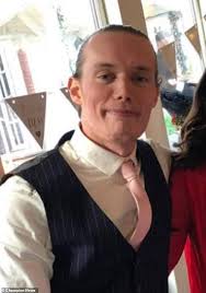 Chef sues Tom Kerridge's Michelin-starred pub for £150k after stock boiler  exploded scalding him