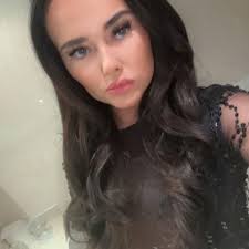 Could anyone recommend someone who does sofa cleaning please?