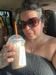 Good afternoon y'all straight out the pool for a run for a triple mocha  frozen 😋👌Happy Thursday!