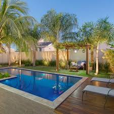 Piscina Com Deck De Madeira De Piscina De Claudia Comparin Viva Decora Quiosques Com Piscina Produtos Para Piscina Piscina Simples