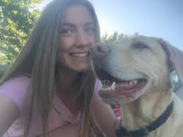 🐶🐱🐰🐹🐠🐦🐢🦎 Hey guys!! Happy almost Saturday! If you are looking for a  companion for your furry or scaly friend while you're away or help with  getting them outside for a walk, i'm