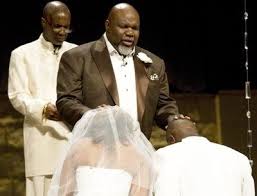 Bishop Noel Jones Wife And The Two Became One Bishop T D Jakes And Bishop Noel Jones Presiding Richest Pastors Wedding African American Brides