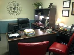 Hang and frame the product blueprints, pr coverage, and photos of the first editions. Office Conference Room Decorating Ideas U Shaped Maple Wood Meeting ã‚ªãƒ•ã‚£ã‚¹