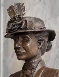 Local education icon honored in sculpture in Frankfort