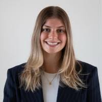 56500+ ملفًا شخصيًا يحتوي على “Hillary”